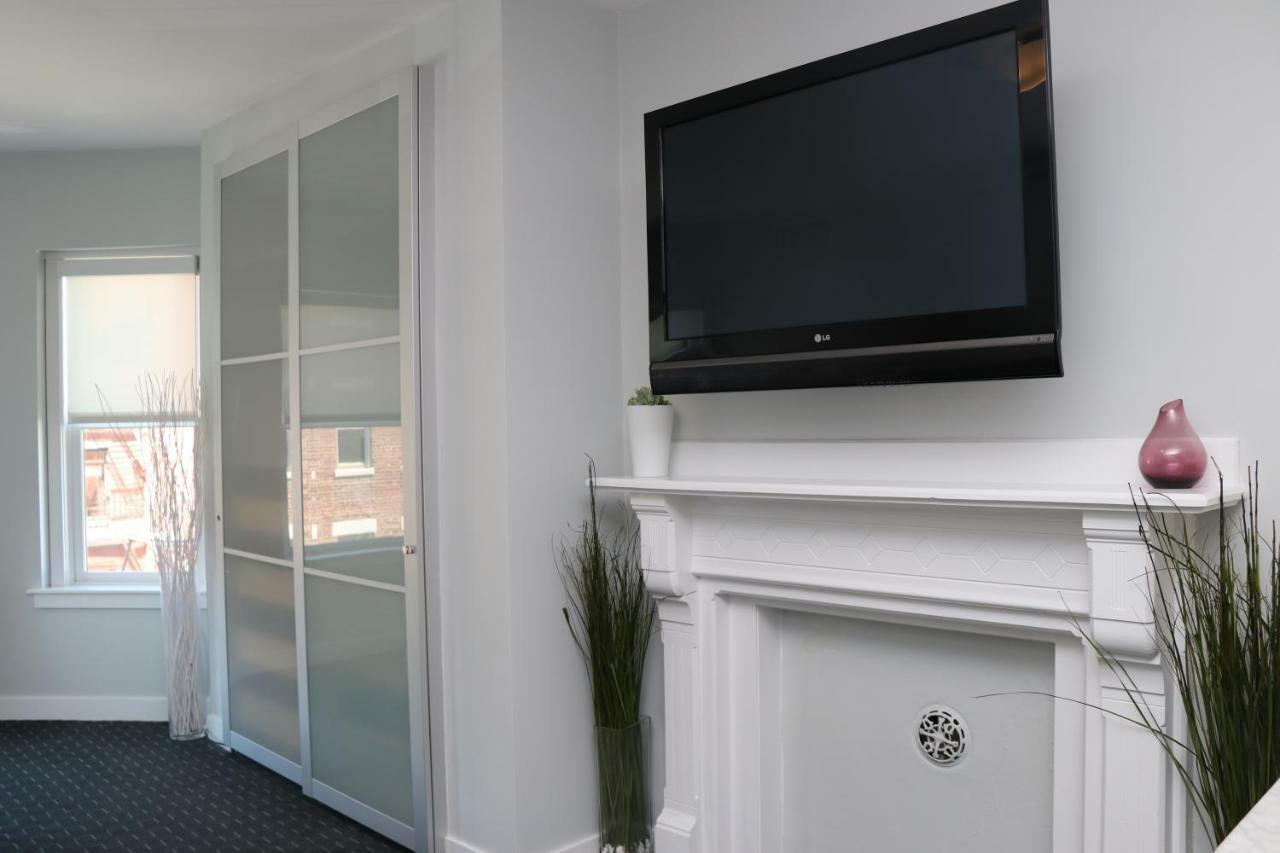 Stylish Studio On Newbury Street, #10 Бостън Екстериор снимка
