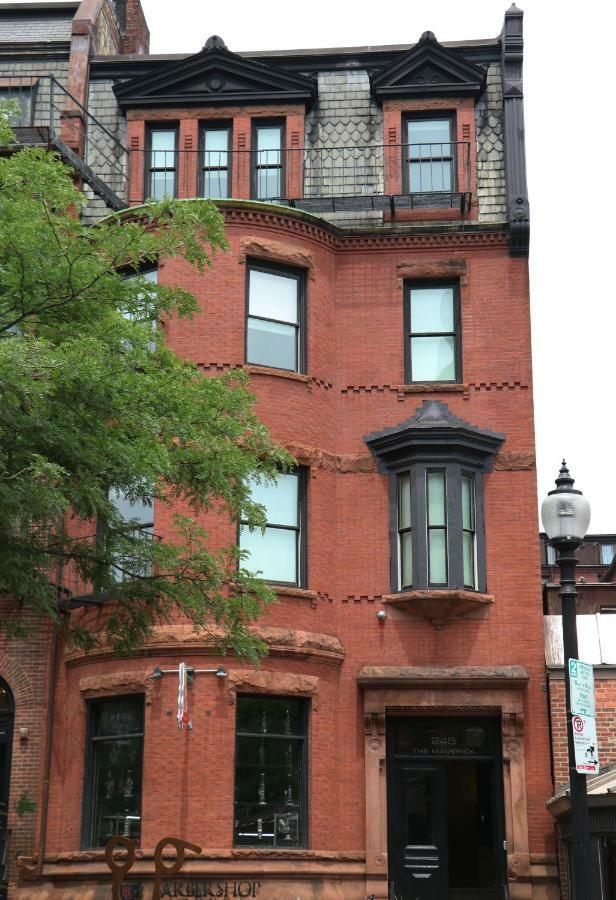Stylish Studio On Newbury Street, #10 Бостън Екстериор снимка
